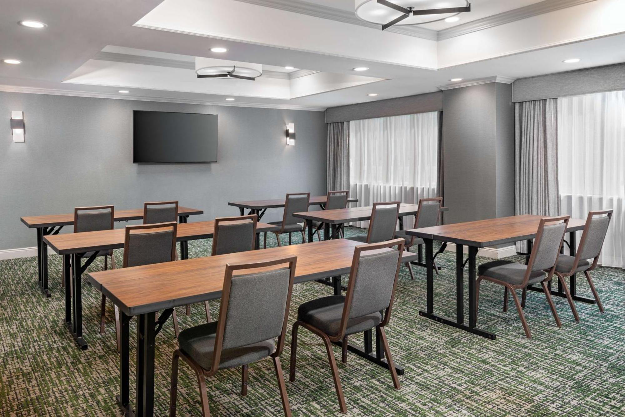 Hampton Inn Hartford Airport Windsor Locks Kültér fotó