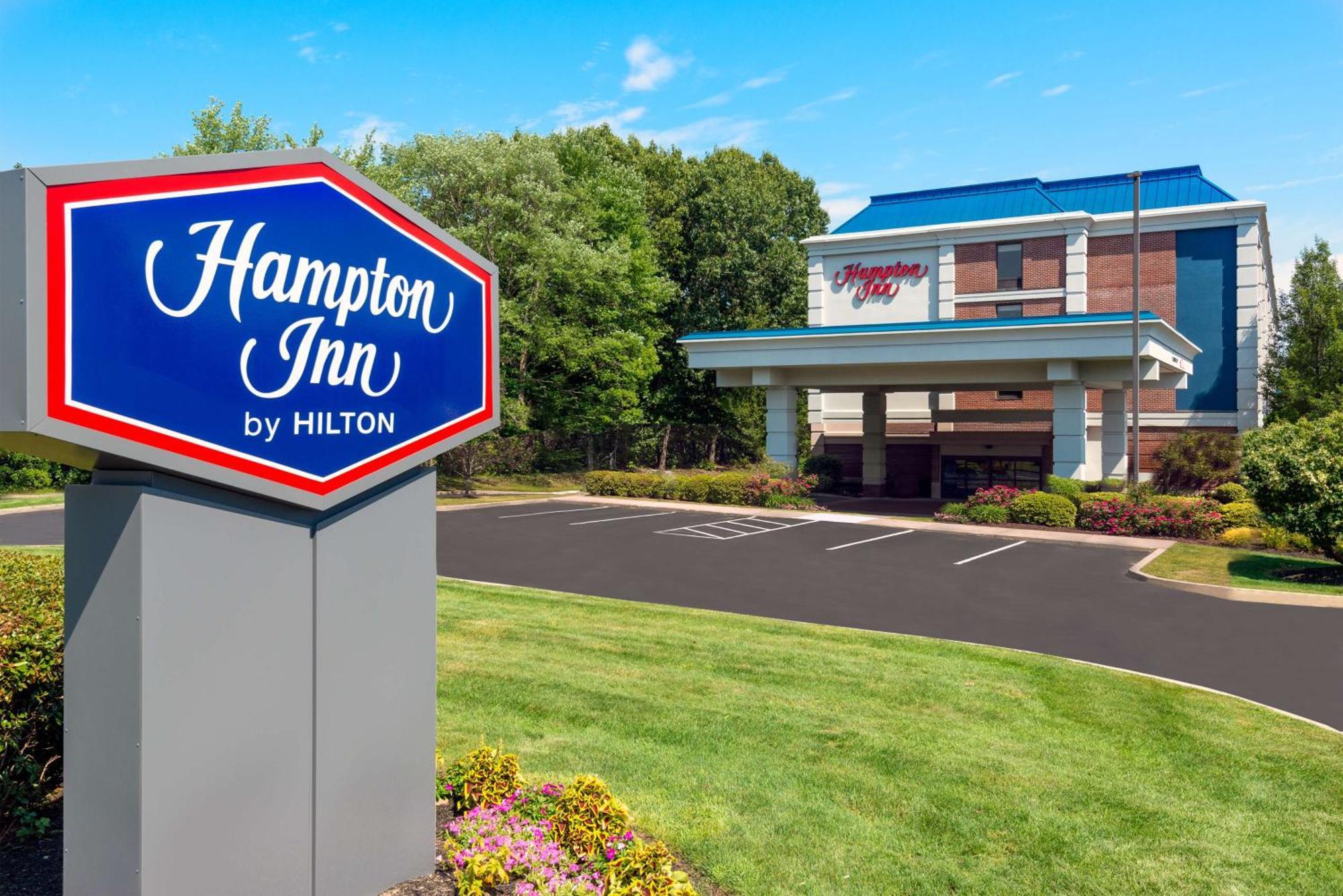 Hampton Inn Hartford Airport Windsor Locks Kültér fotó