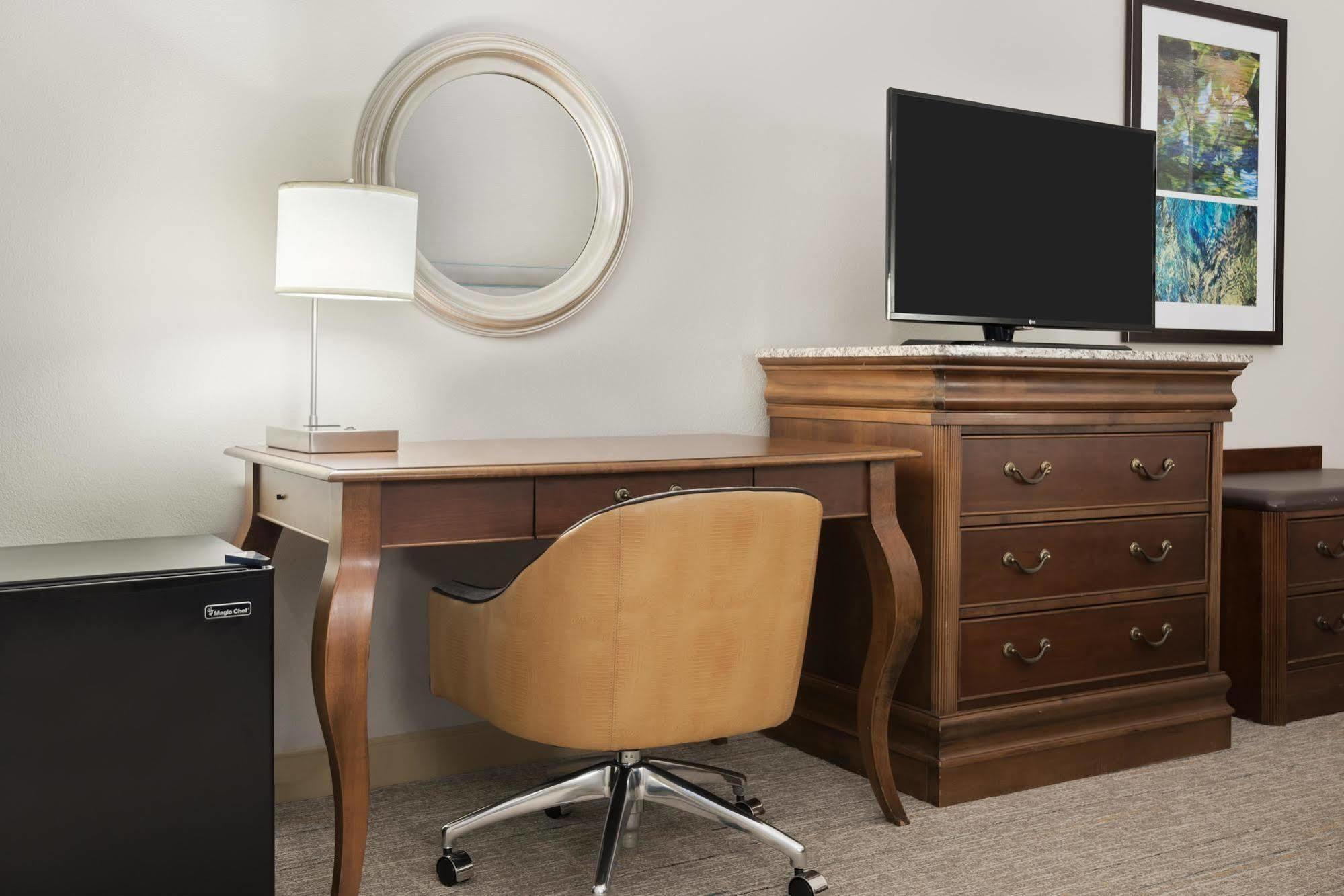 Hampton Inn Hartford Airport Windsor Locks Kültér fotó