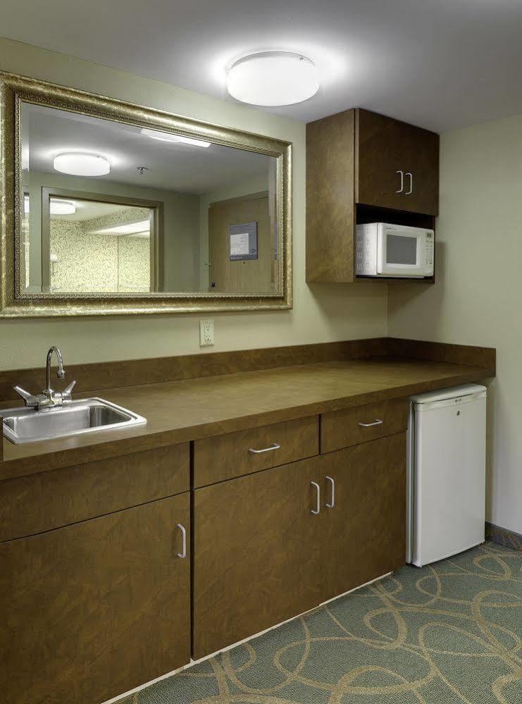 Hampton Inn Hartford Airport Windsor Locks Kültér fotó